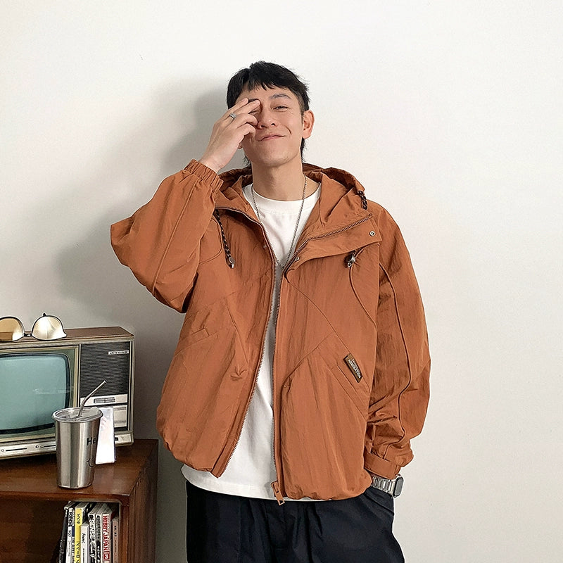 Sports hooded windbreaker