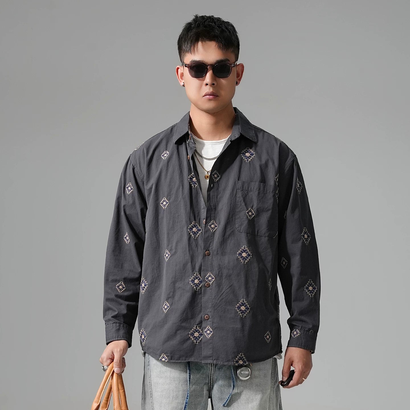 刺繍ロングスリーブシャツ