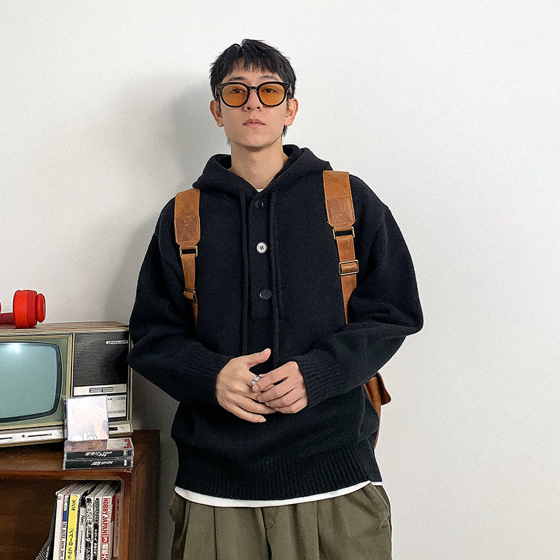 Half-open hooded jumper