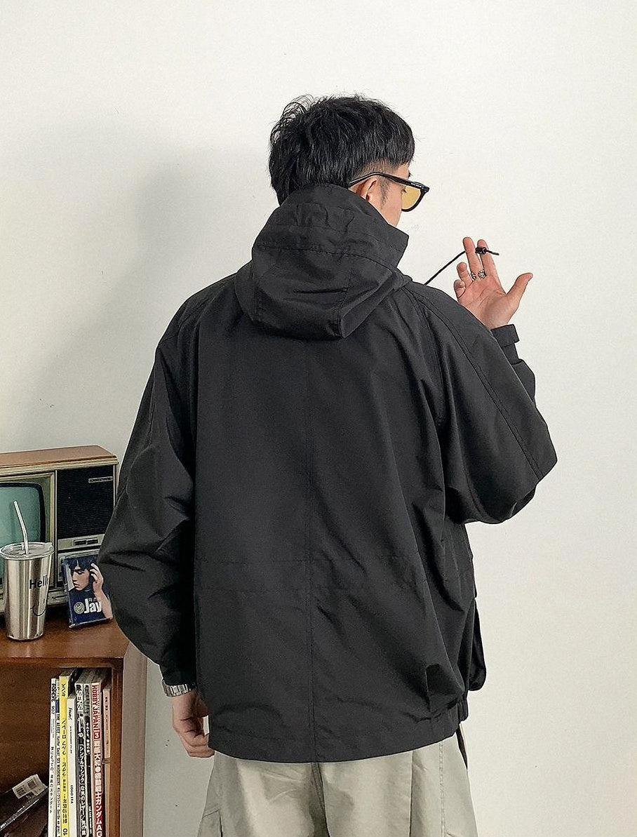 Casual multi-pocket hooded jacket
