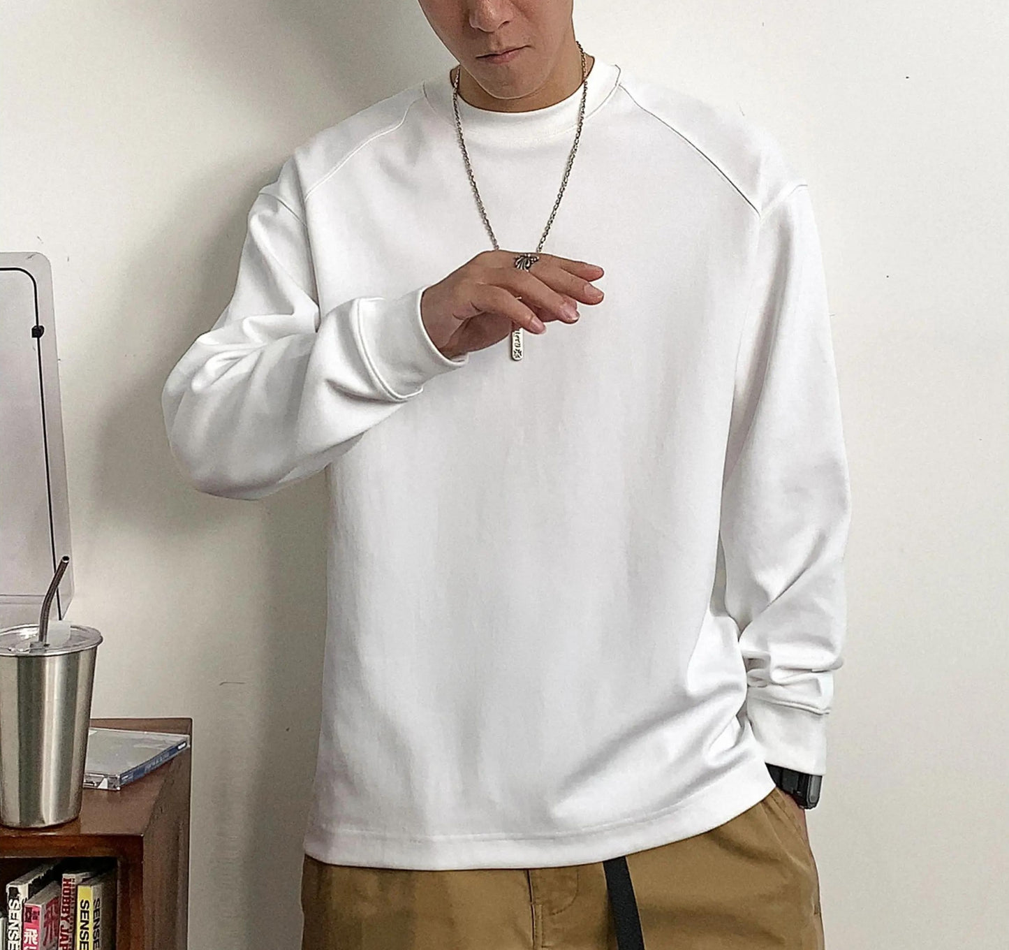ベーシック ソリッド カラー ロングスリーブ Tシャツ