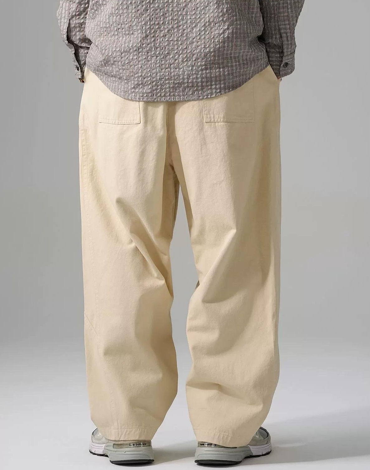 バーサタイルテーパードワークパンツ