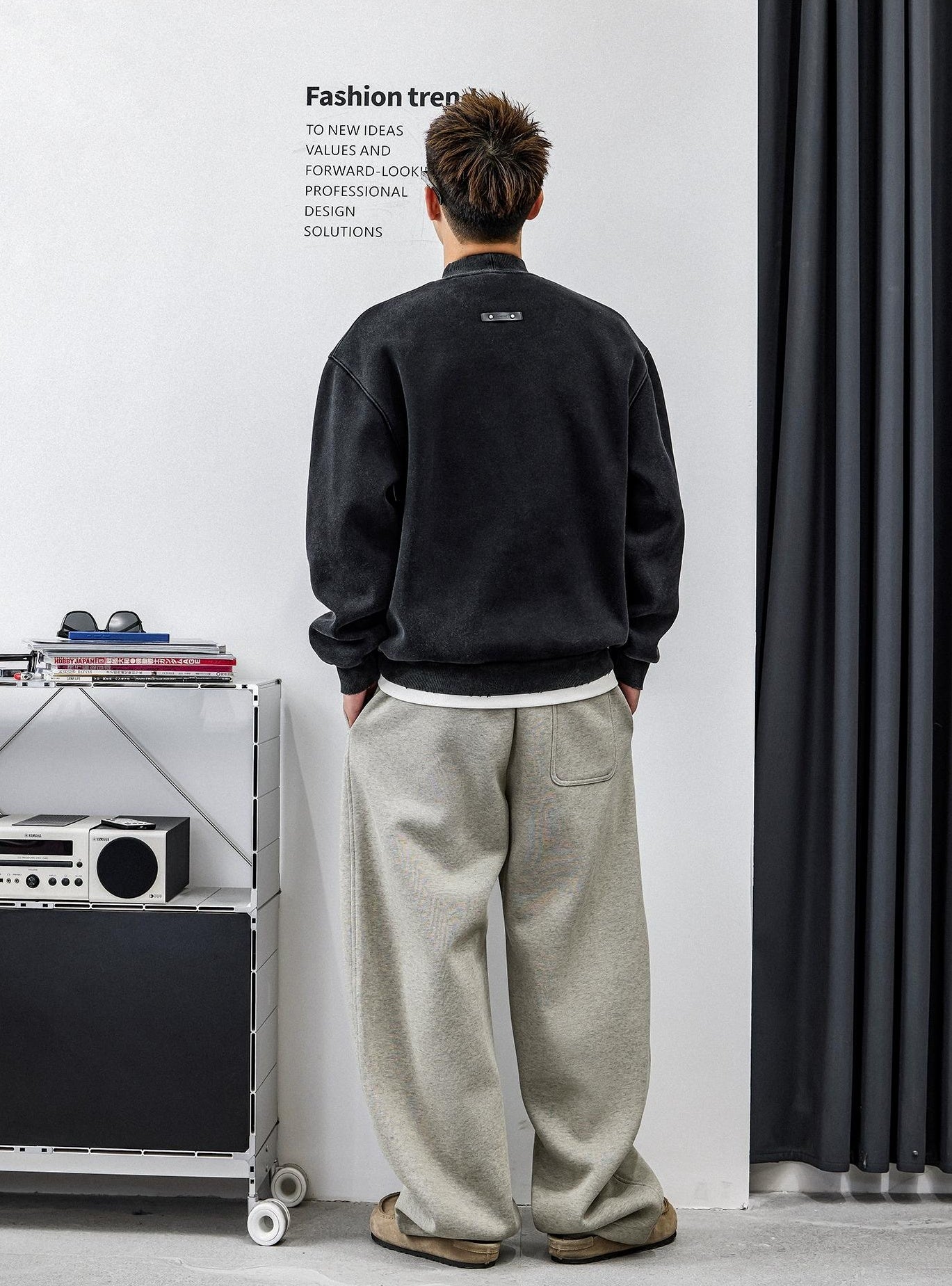 暖かいハーフハイネックセーター