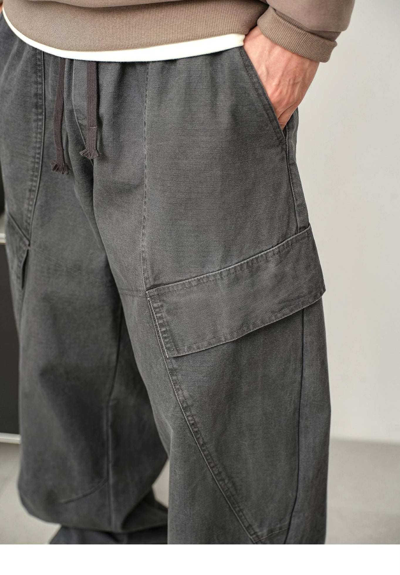 マルチポケットカジュアルパンツ