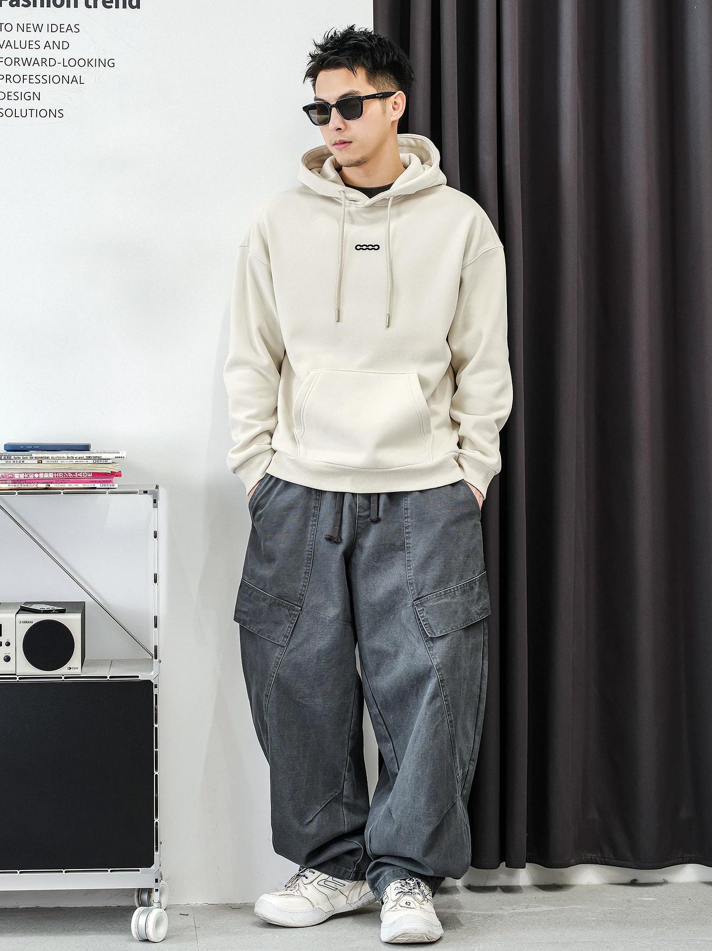 フーデッドフリースプルオーバージャケット