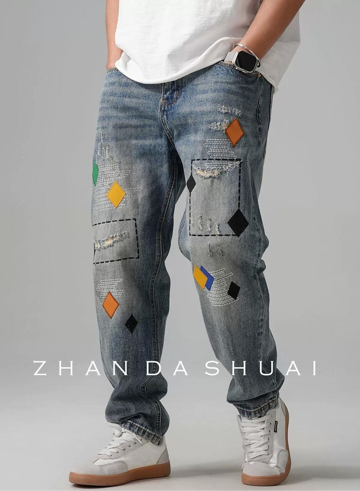 ストリートスタイル刺繍ジーンズ