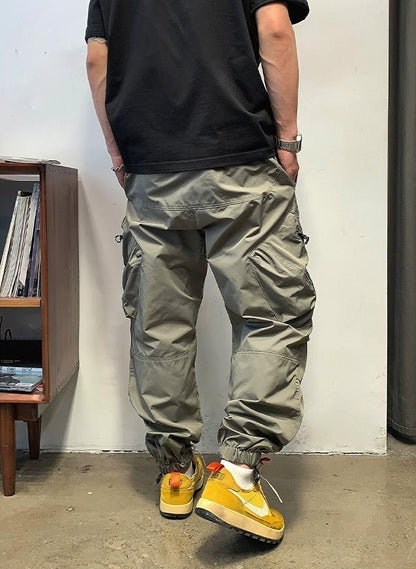 春のカジュアルスポーツパンツ