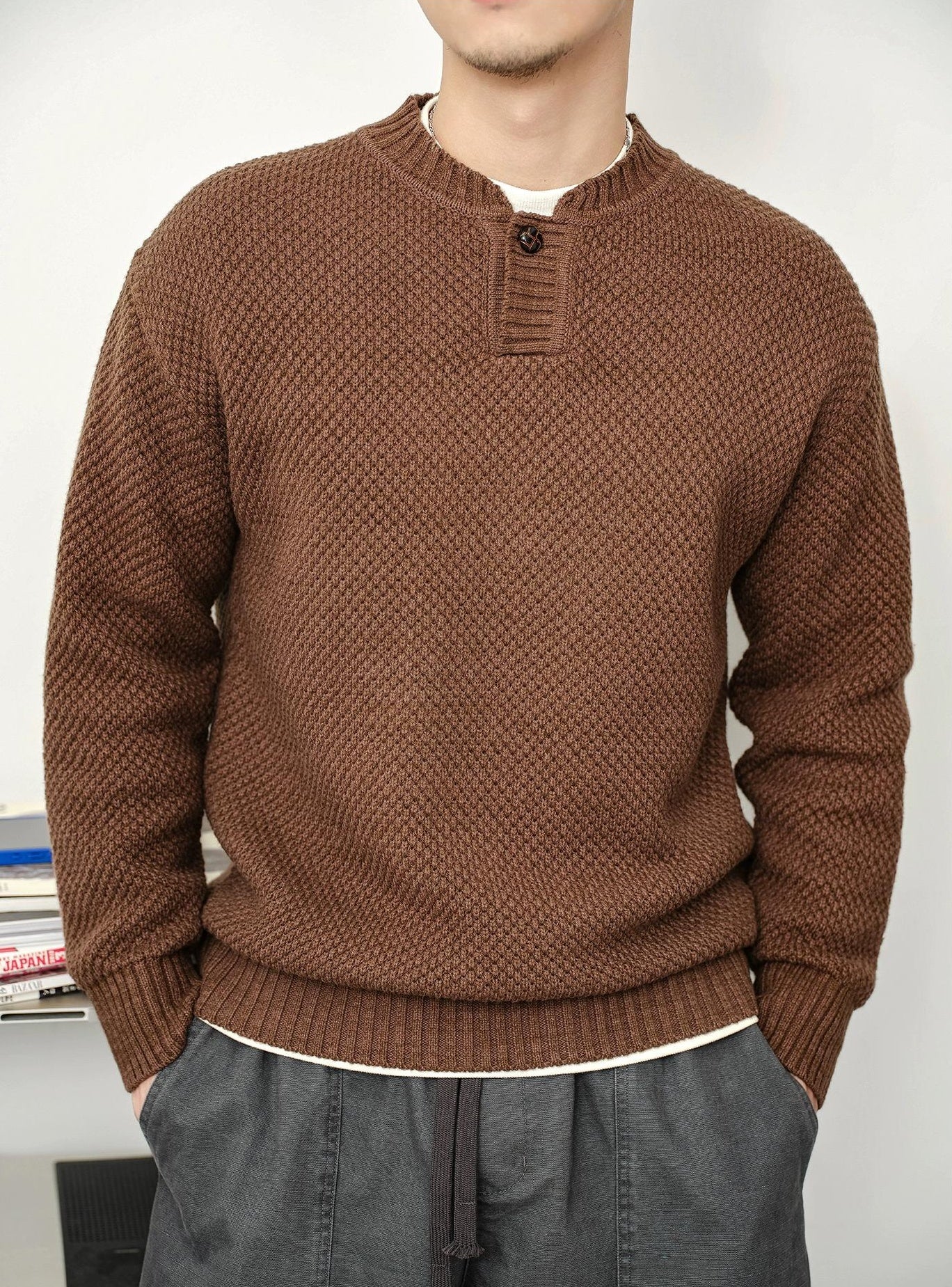 Versatile pineapple pattern shirt