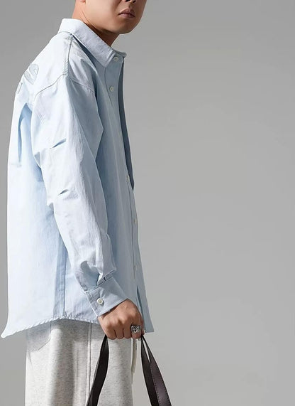 刺繍入りシャツ