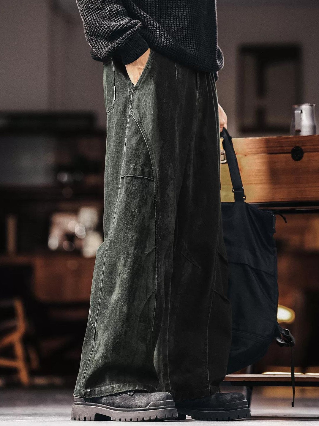 Retro Wide Leg Cargo Pants