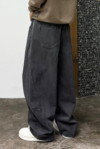 Bar Style Camo Pleated Pants