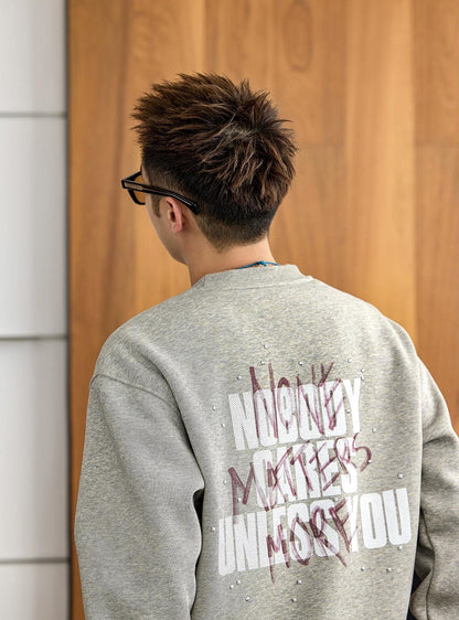 グラフィティスタイルプルオーバーセーター