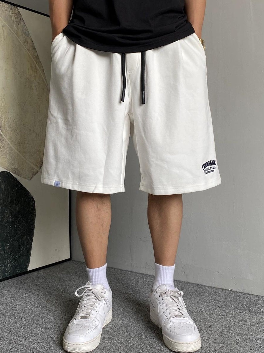 Embroidered sports shorts