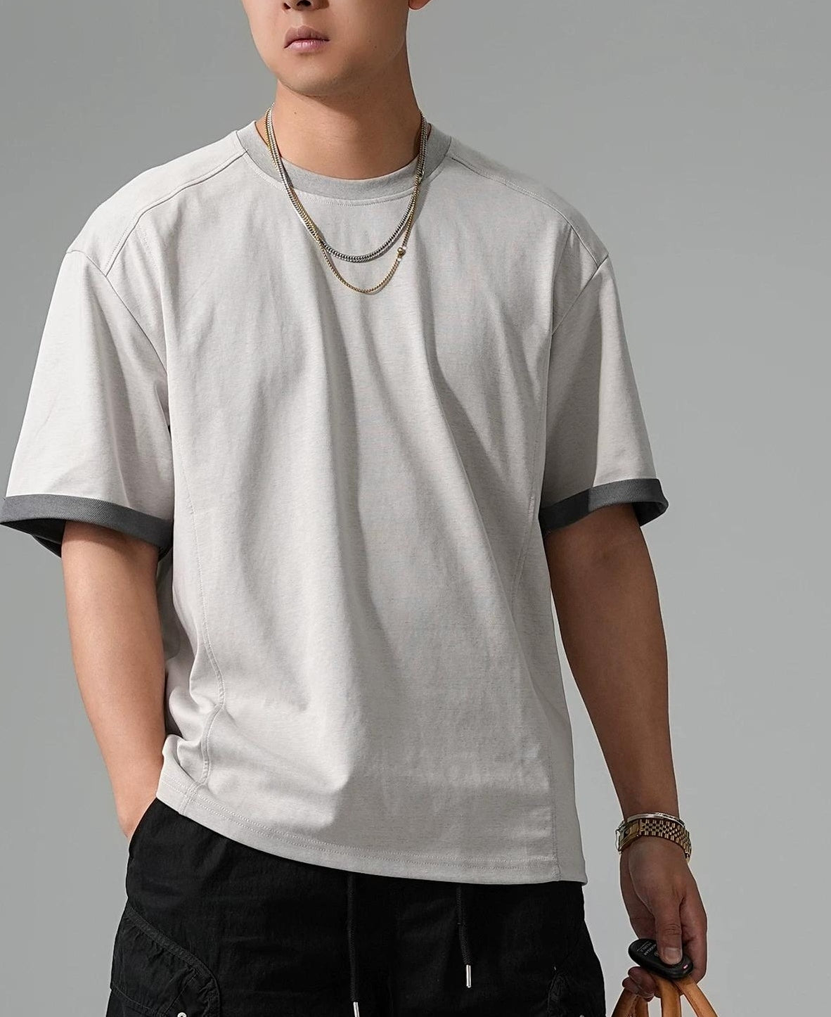 カジュアルテクスチャードロップショルダーTシャツ