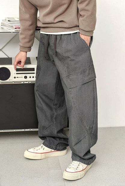 マルチポケットカジュアルパンツ