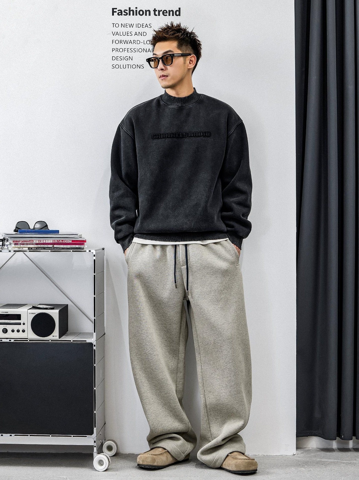 暖かいハーフハイネックセーター