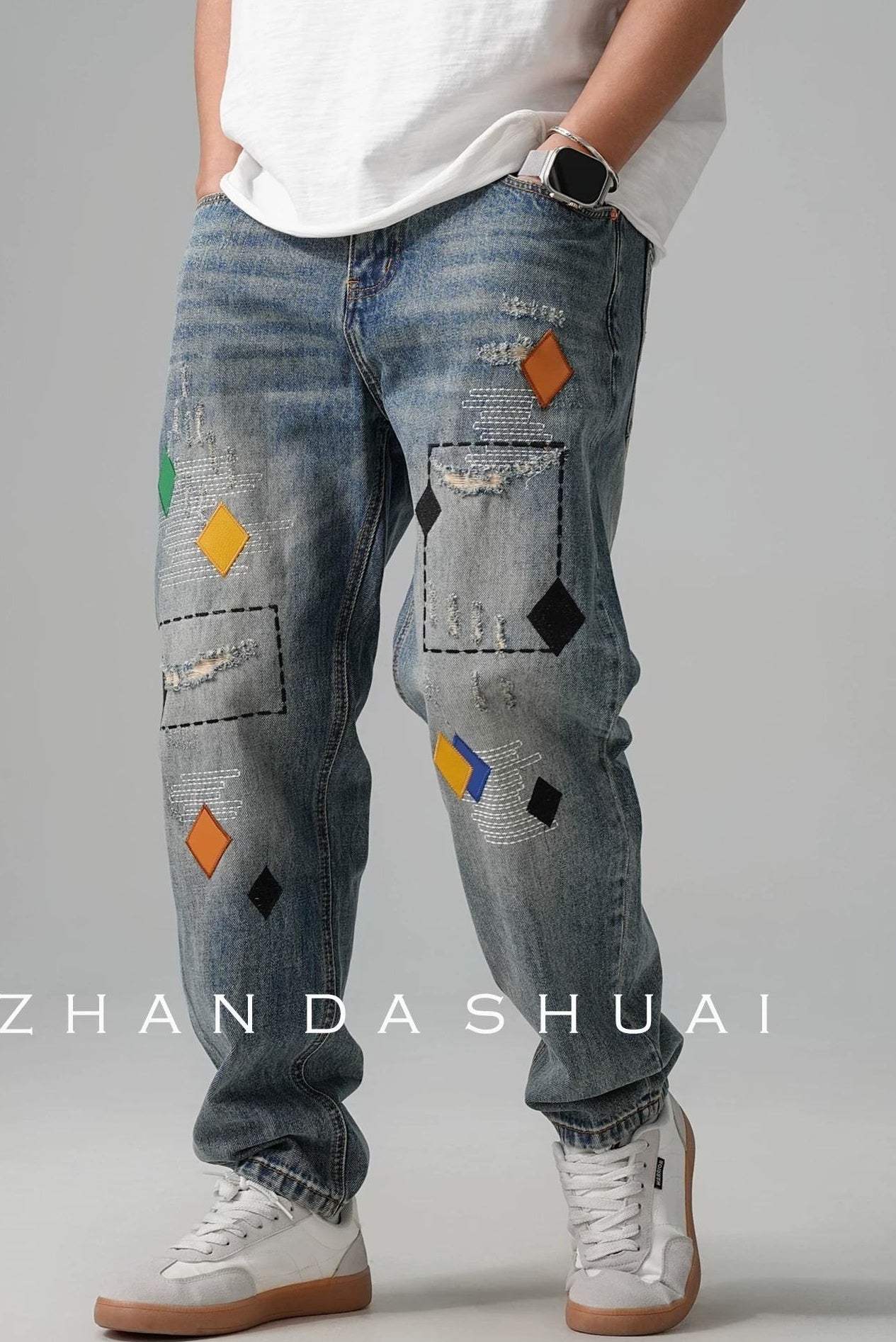 ストリートスタイル刺繍ジーンズ