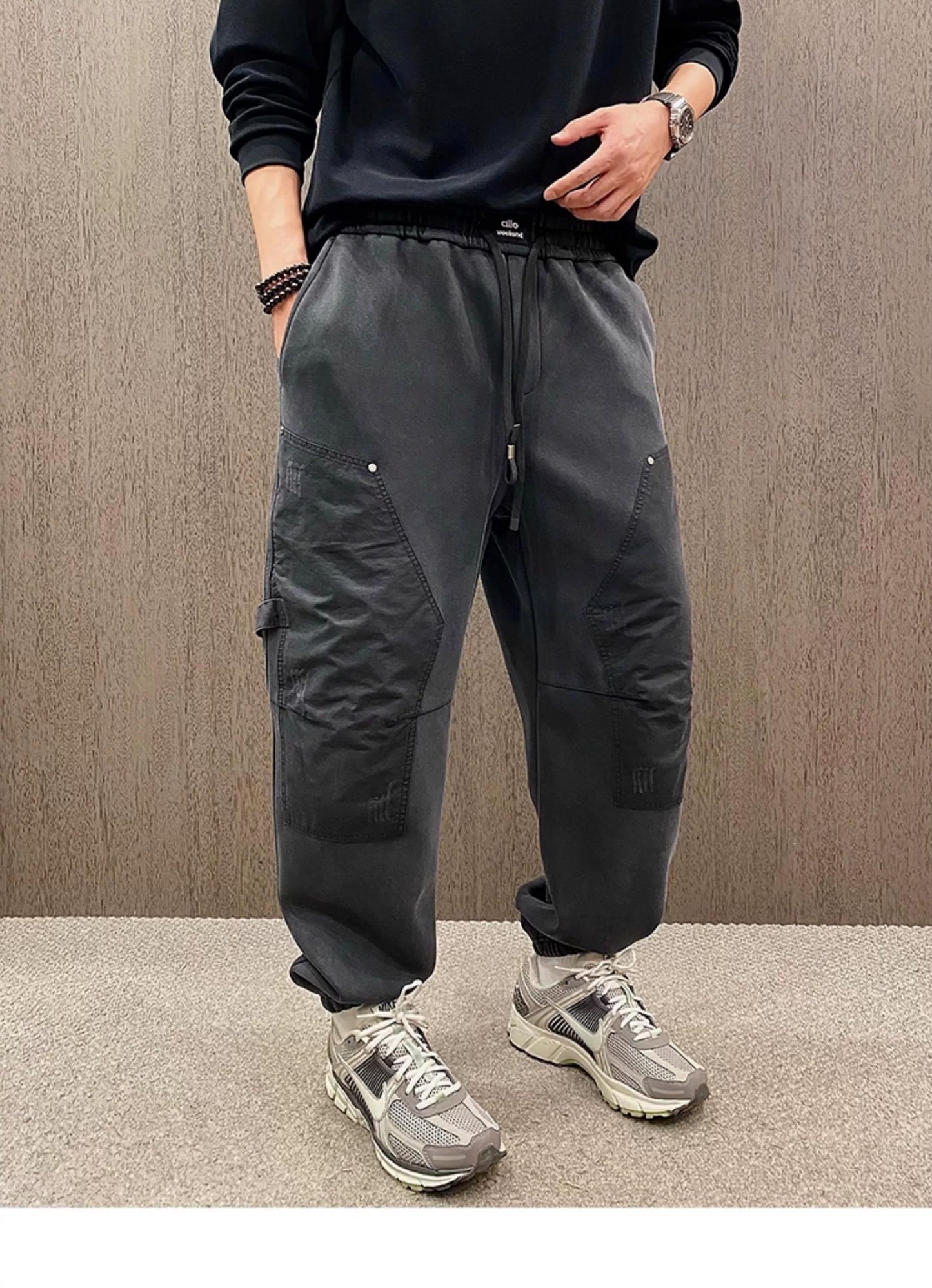 Retro Embroidered Sweatpants