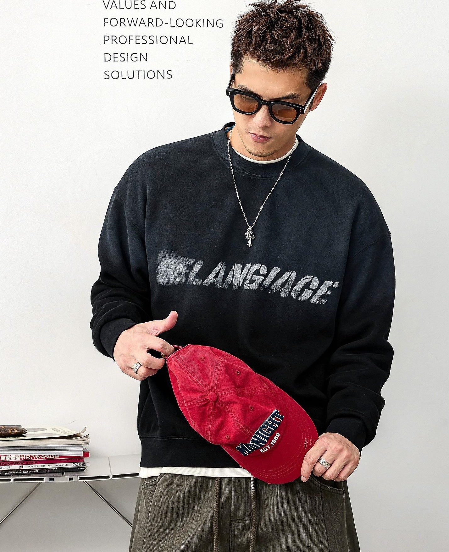 グラフィックプリントストリートセーター