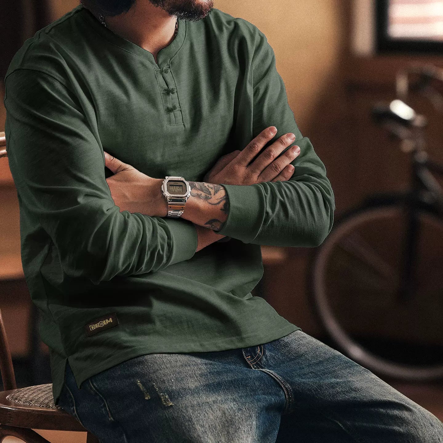 レトロカジュアルロングスリーブTシャツ