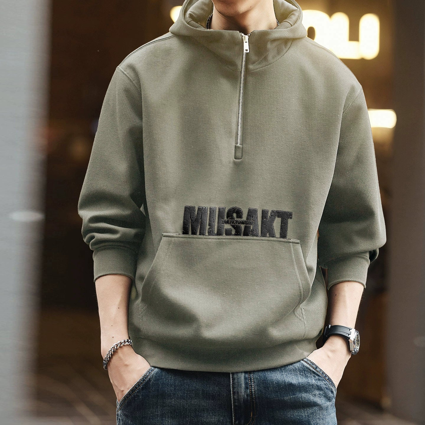 ブルーレトロハーフジップセーター