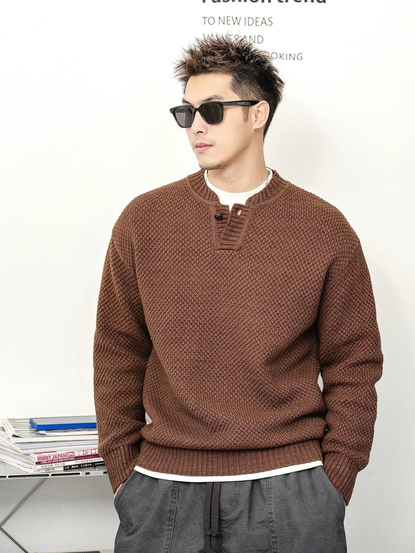 Versatile pineapple pattern shirt