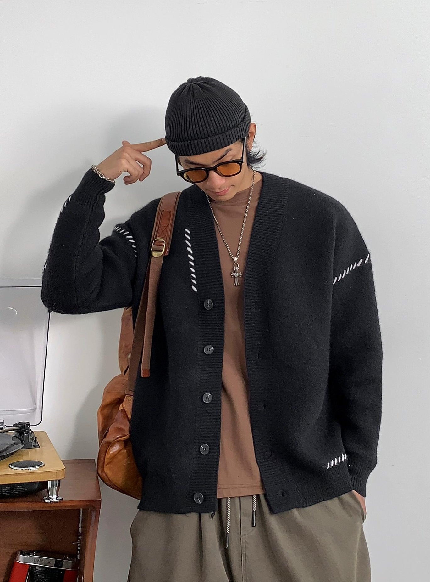 Heavyweight V-neck cardigan
