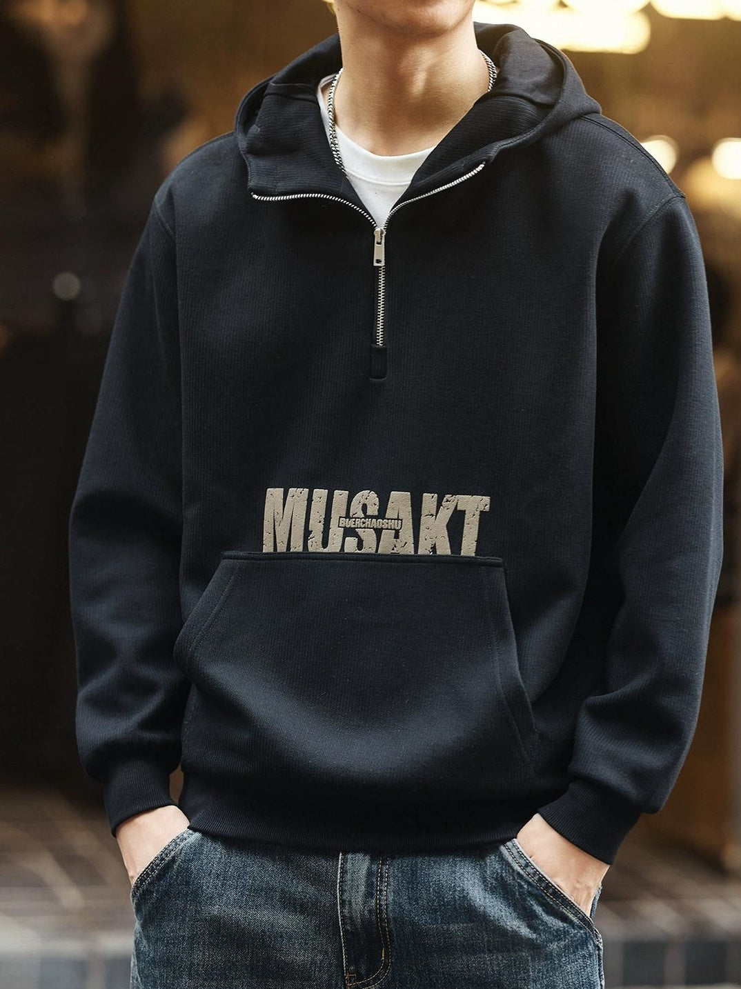 ブルーレトロハーフジップセーター