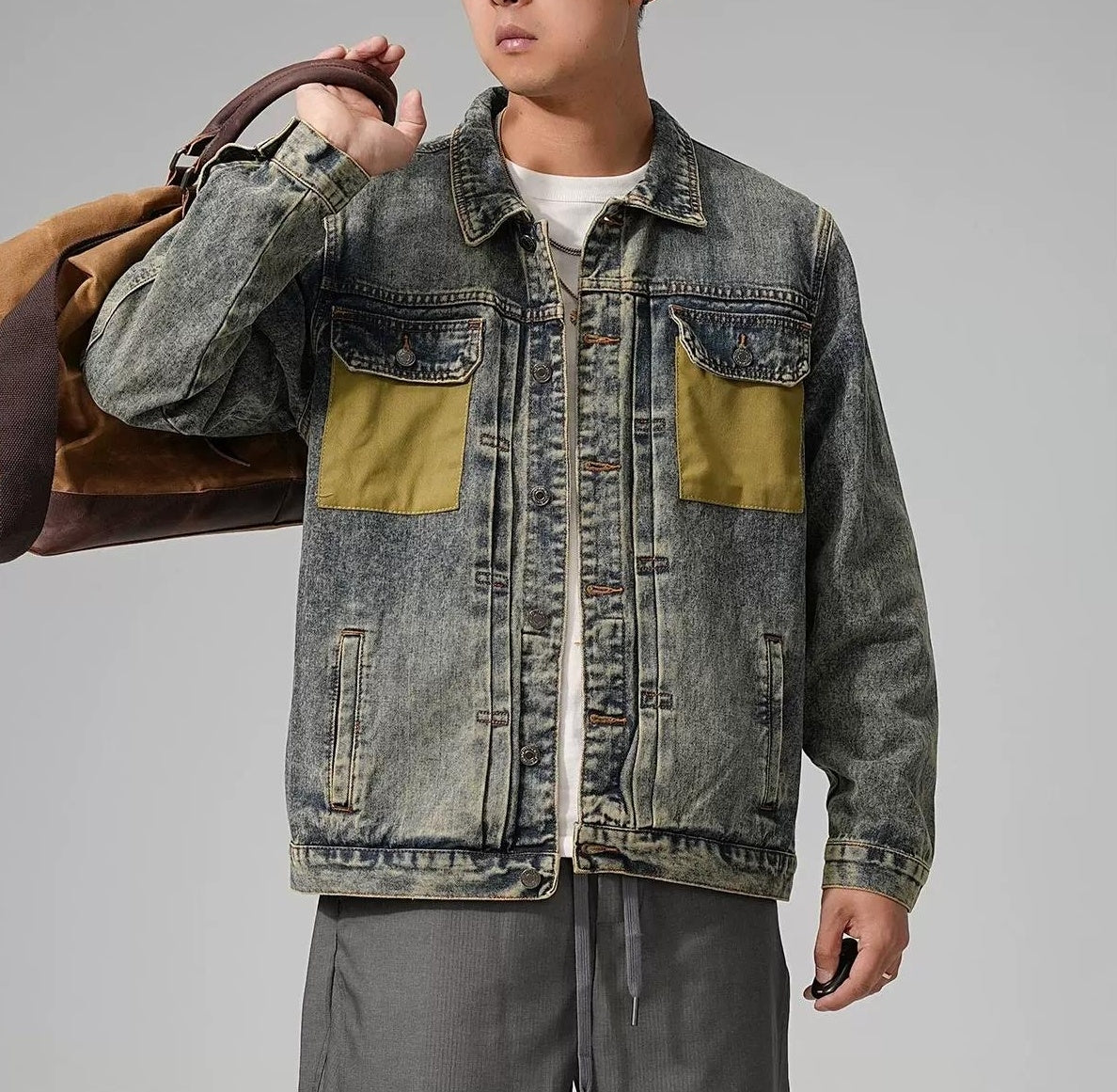 カジュアルデニムジャケット