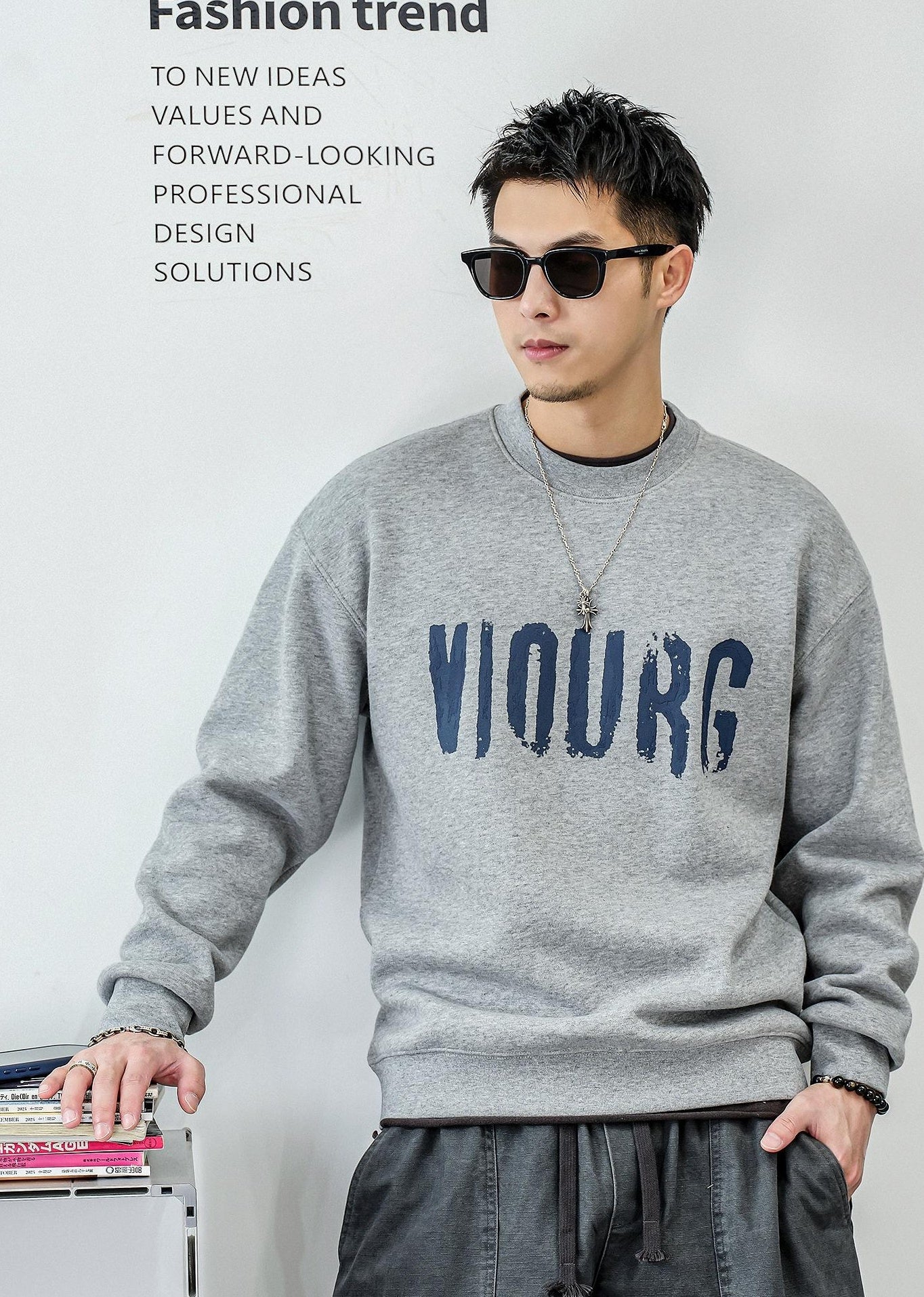 フリースレタードセーター　トップ