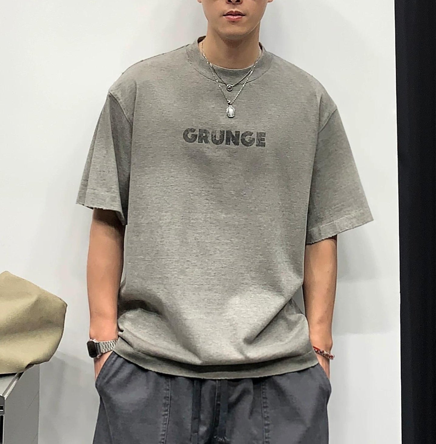カレッジスタイルプリントTシャツ