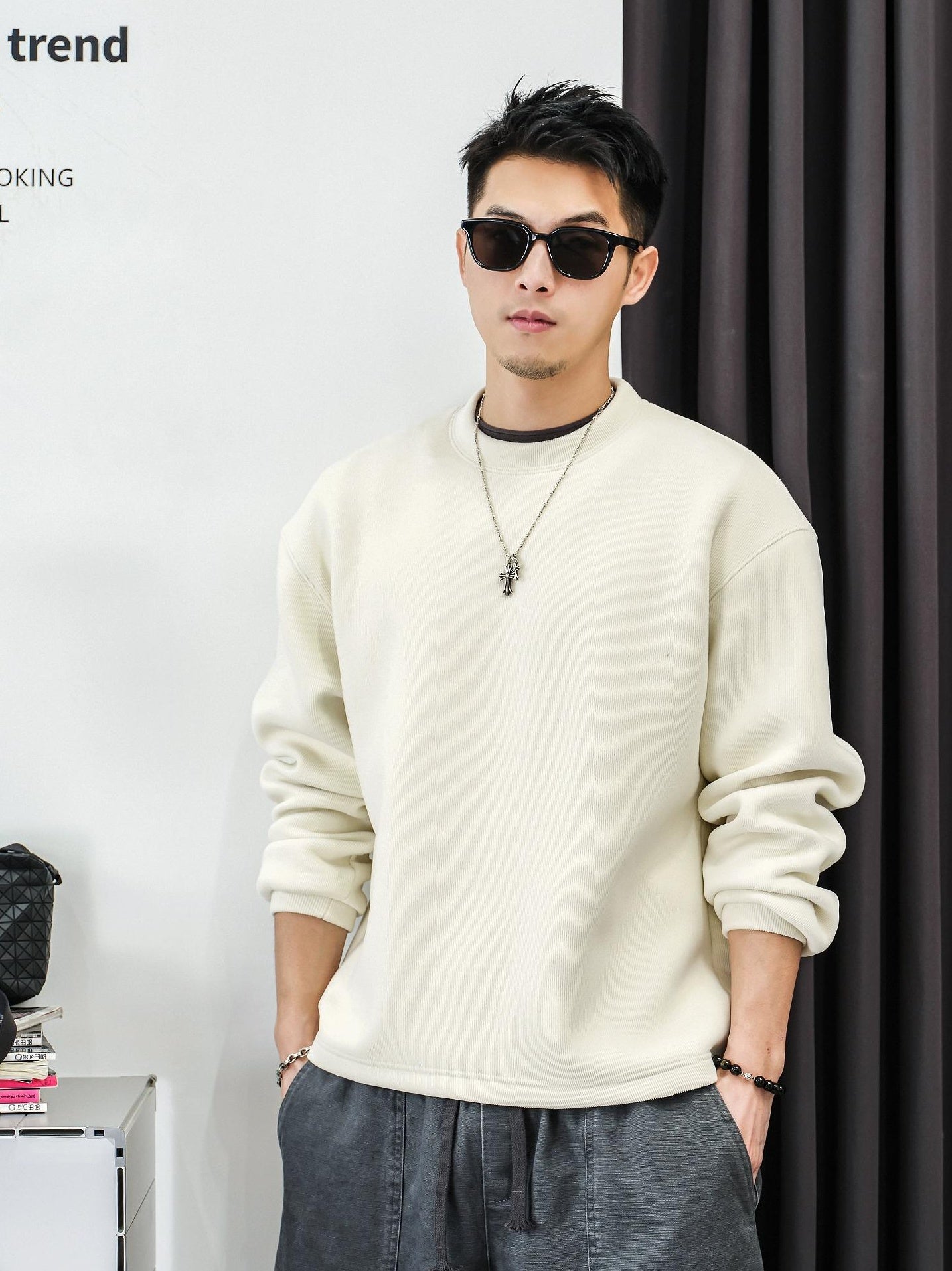 テクスチャードフリースセータートップ