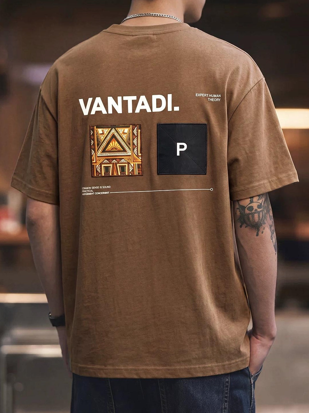 エスニックプリントコットンＴシャツ