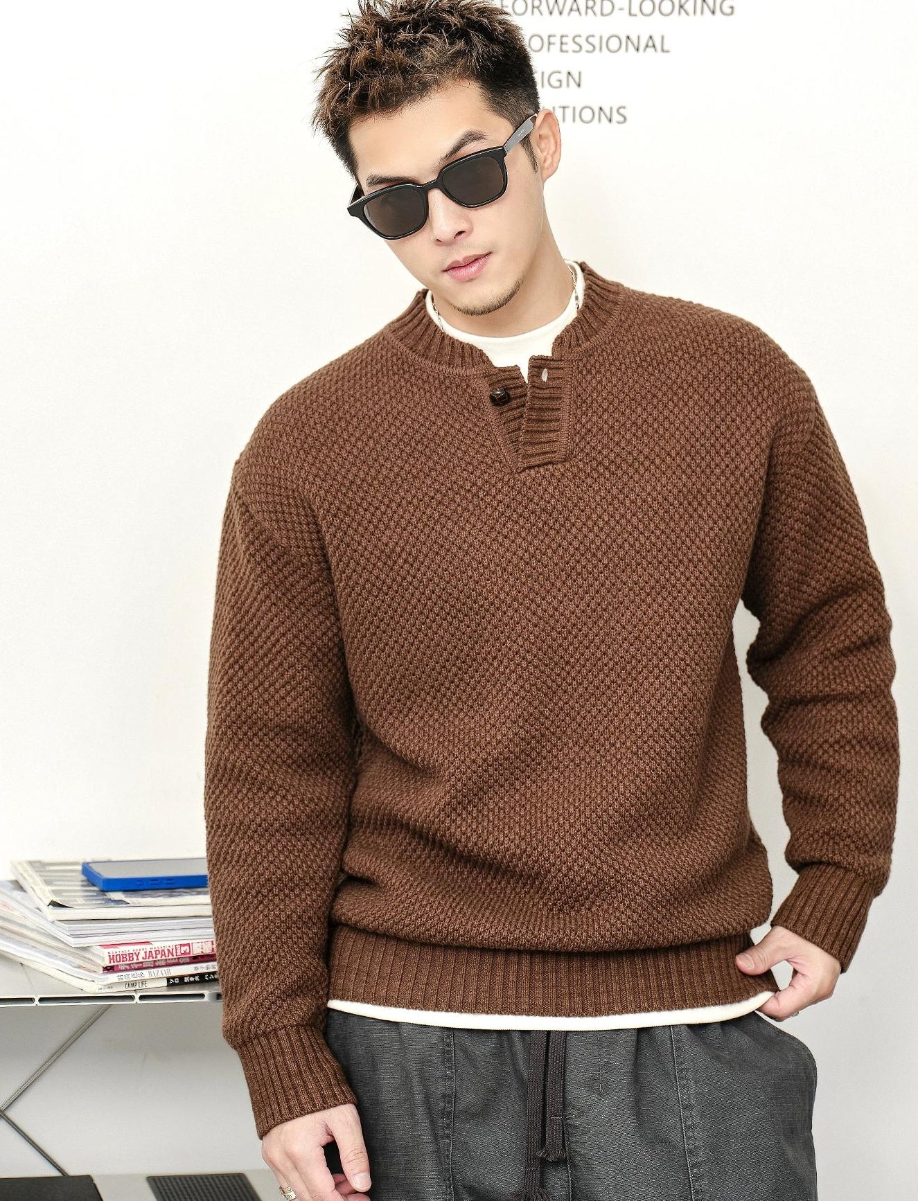 Versatile pineapple pattern shirt