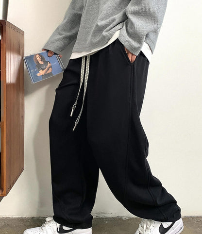 ヴァーサタイルハーレムパンツ