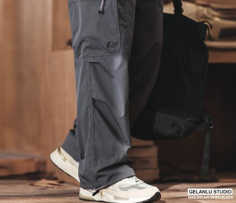 ライトウェイト カジュアルパンツ