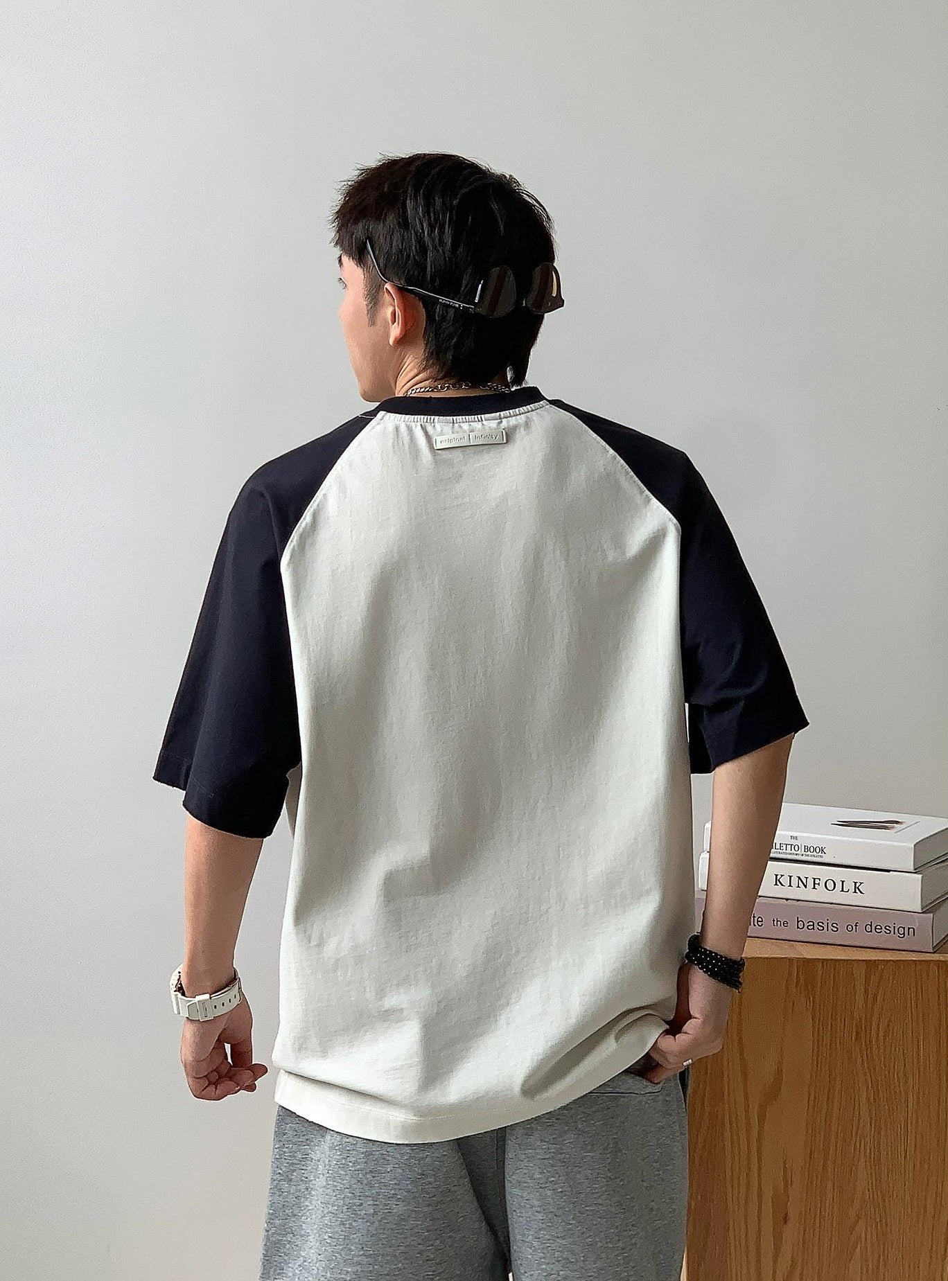 Color Block Letter Print Tee