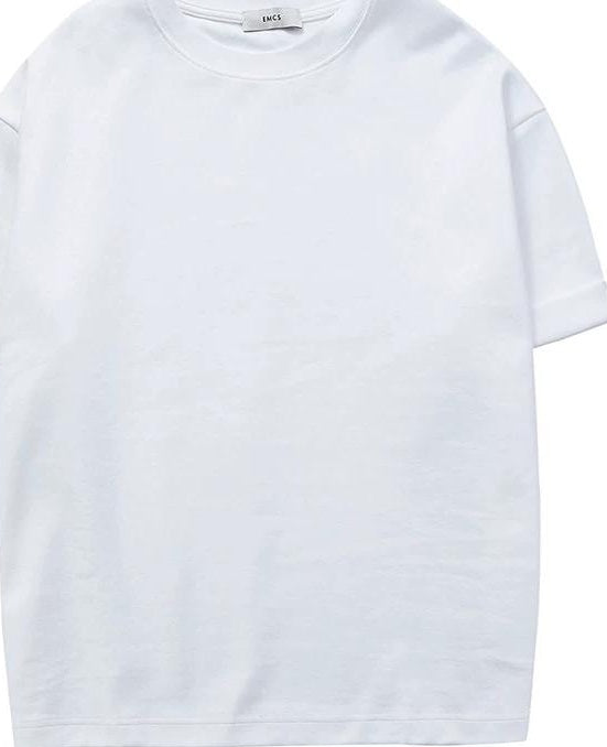 カジュアルトレンディホワイトTシャツ