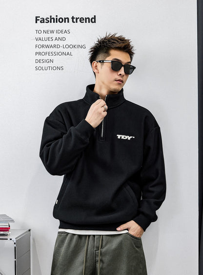 ZIPブラックフーディ