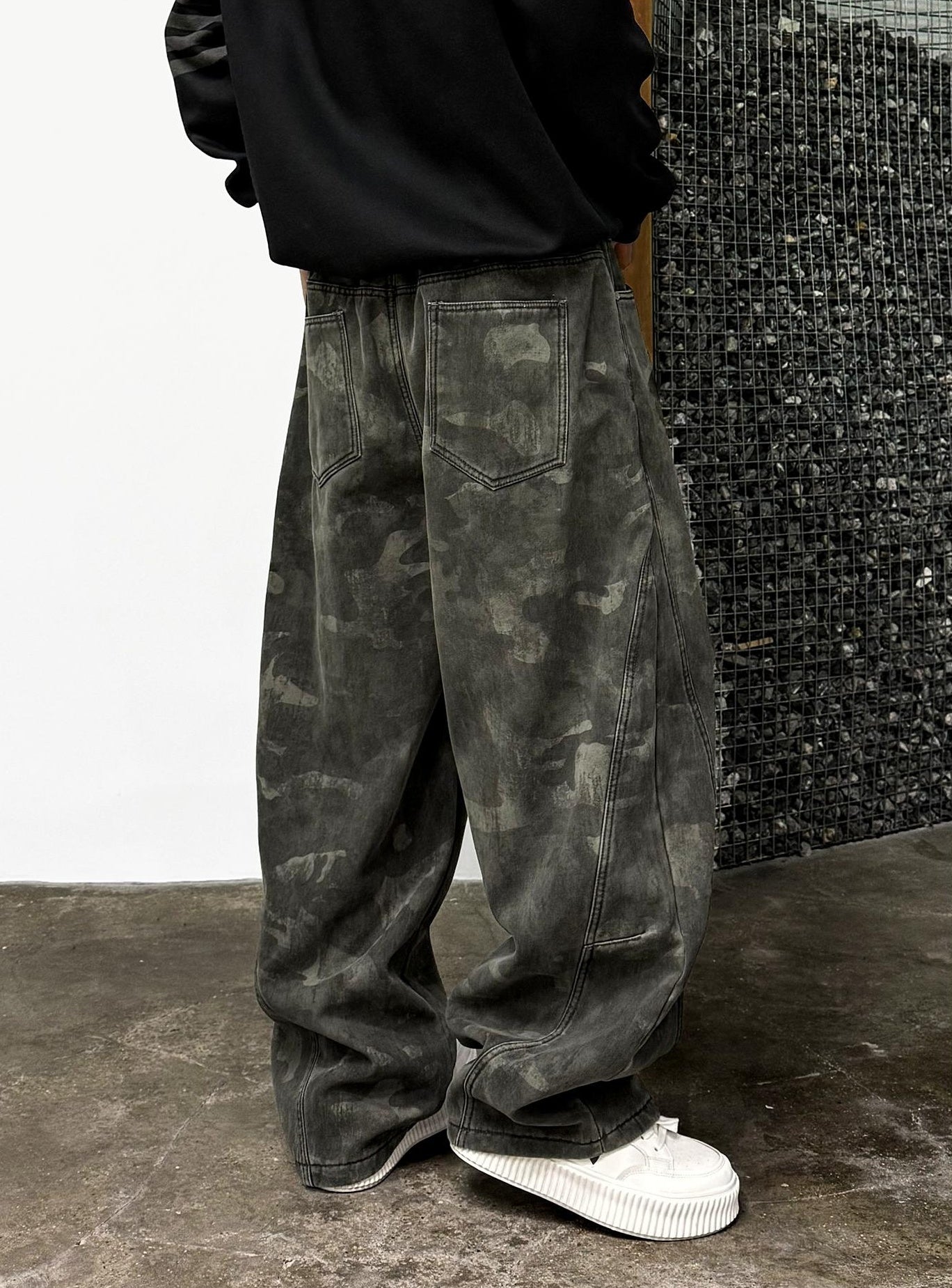 Retro Camouflage Fleece Pants