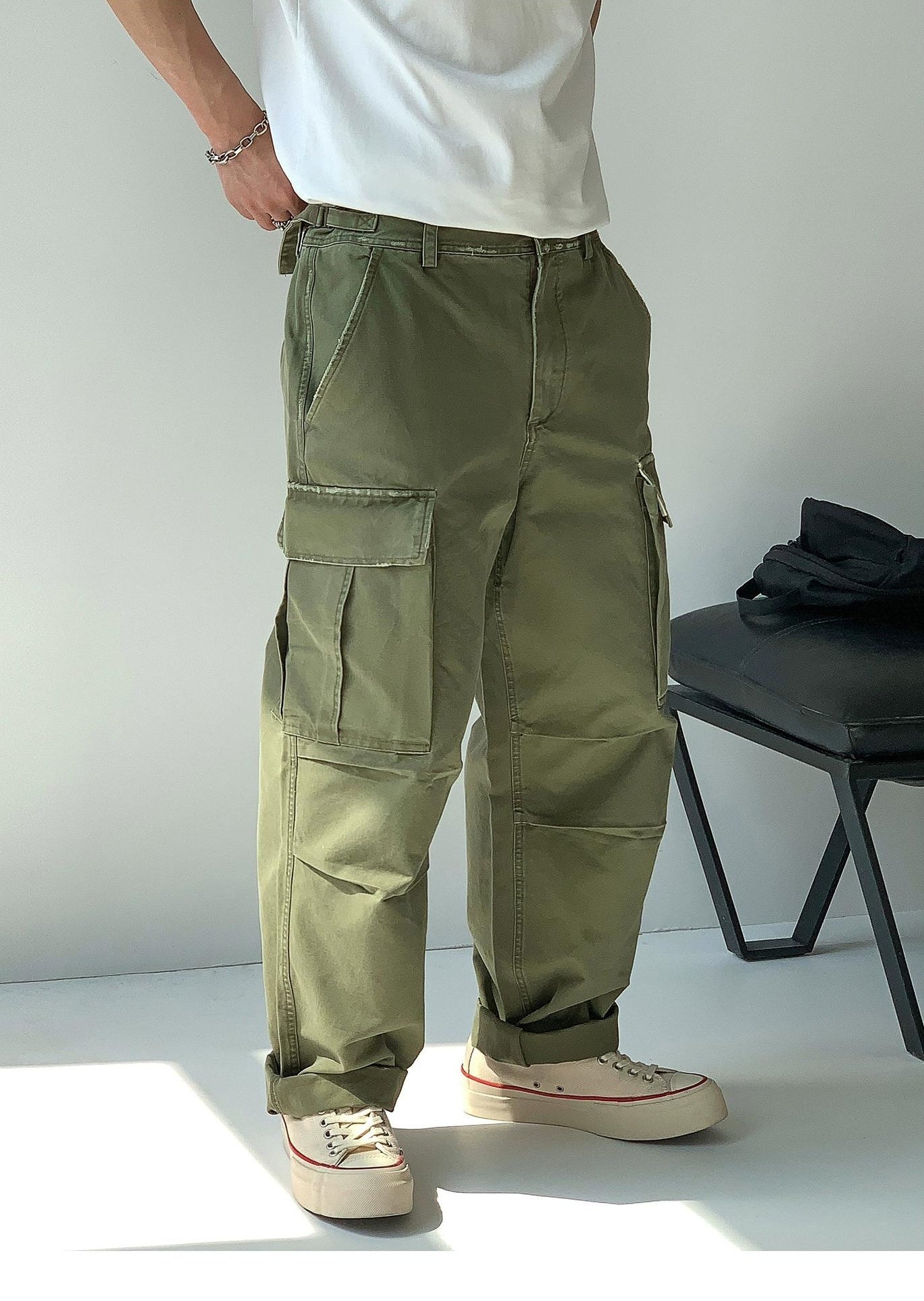 Lang Multi-Pocket Pants