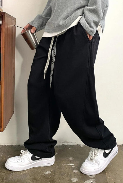 ヴァーサタイルハーレムパンツ