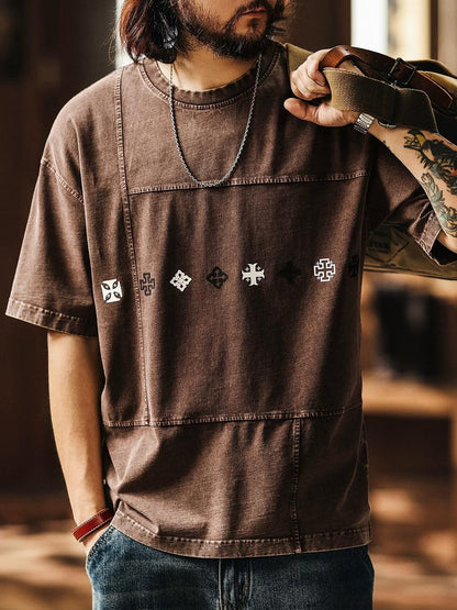 レトロトライバルプリントTシャツ