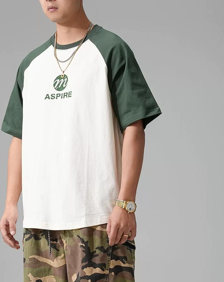 カジュアルグラフィックＴシャツ