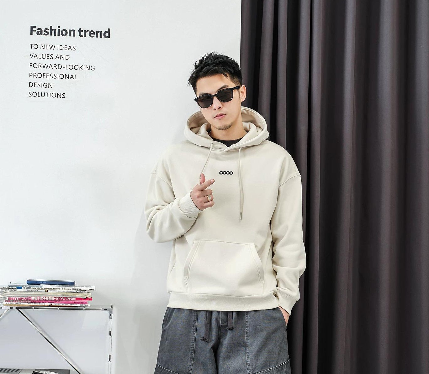 フーデッドフリースプルオーバージャケット