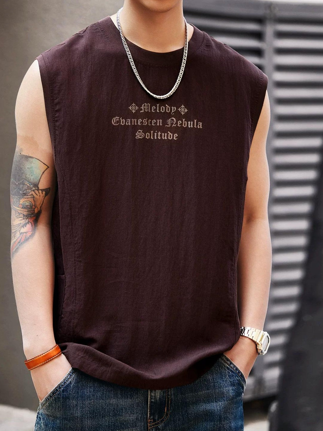 ヴィンテージプリントスリーブレスTシャツ