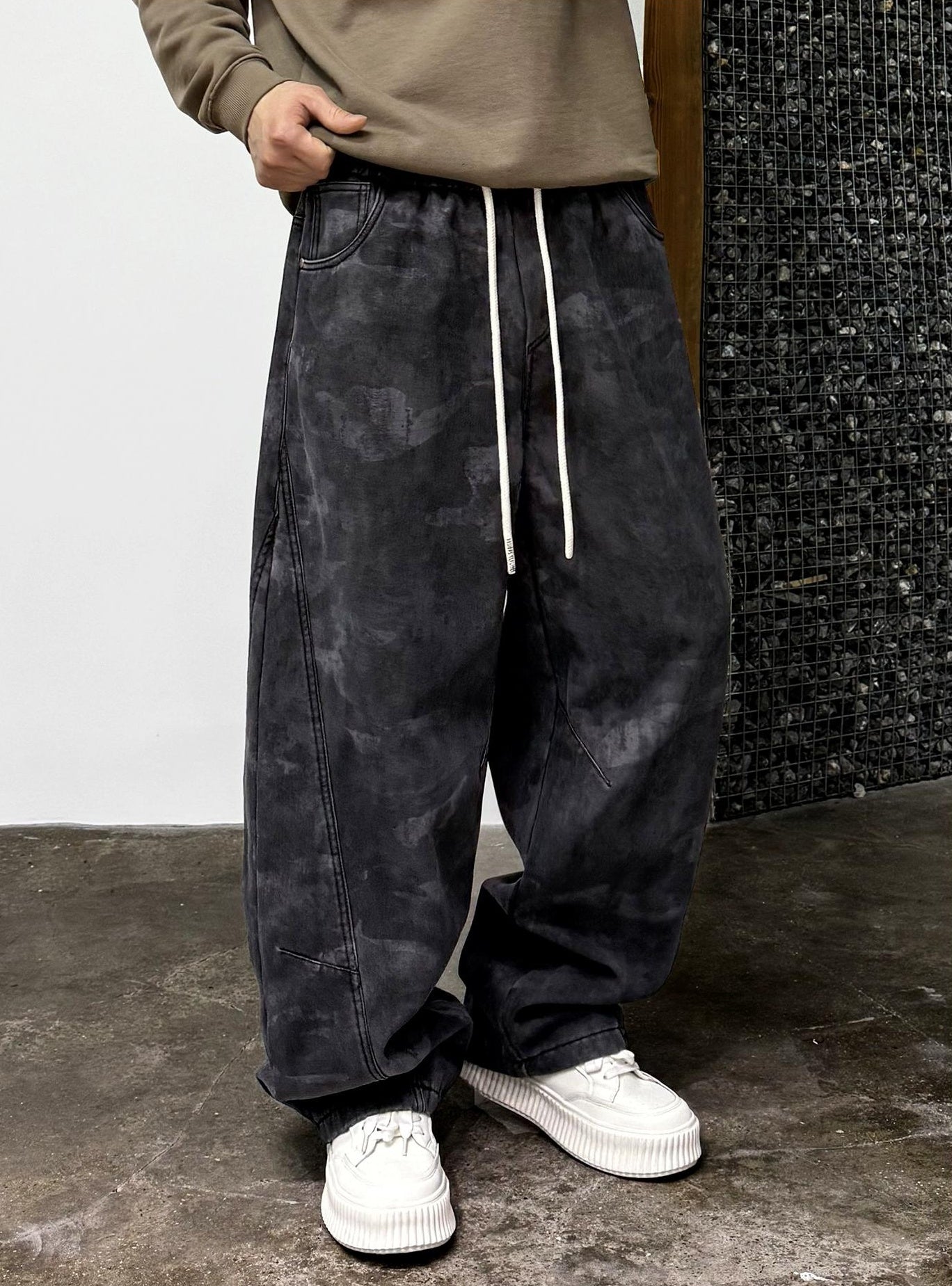 Retro Camouflage Fleece Pants
