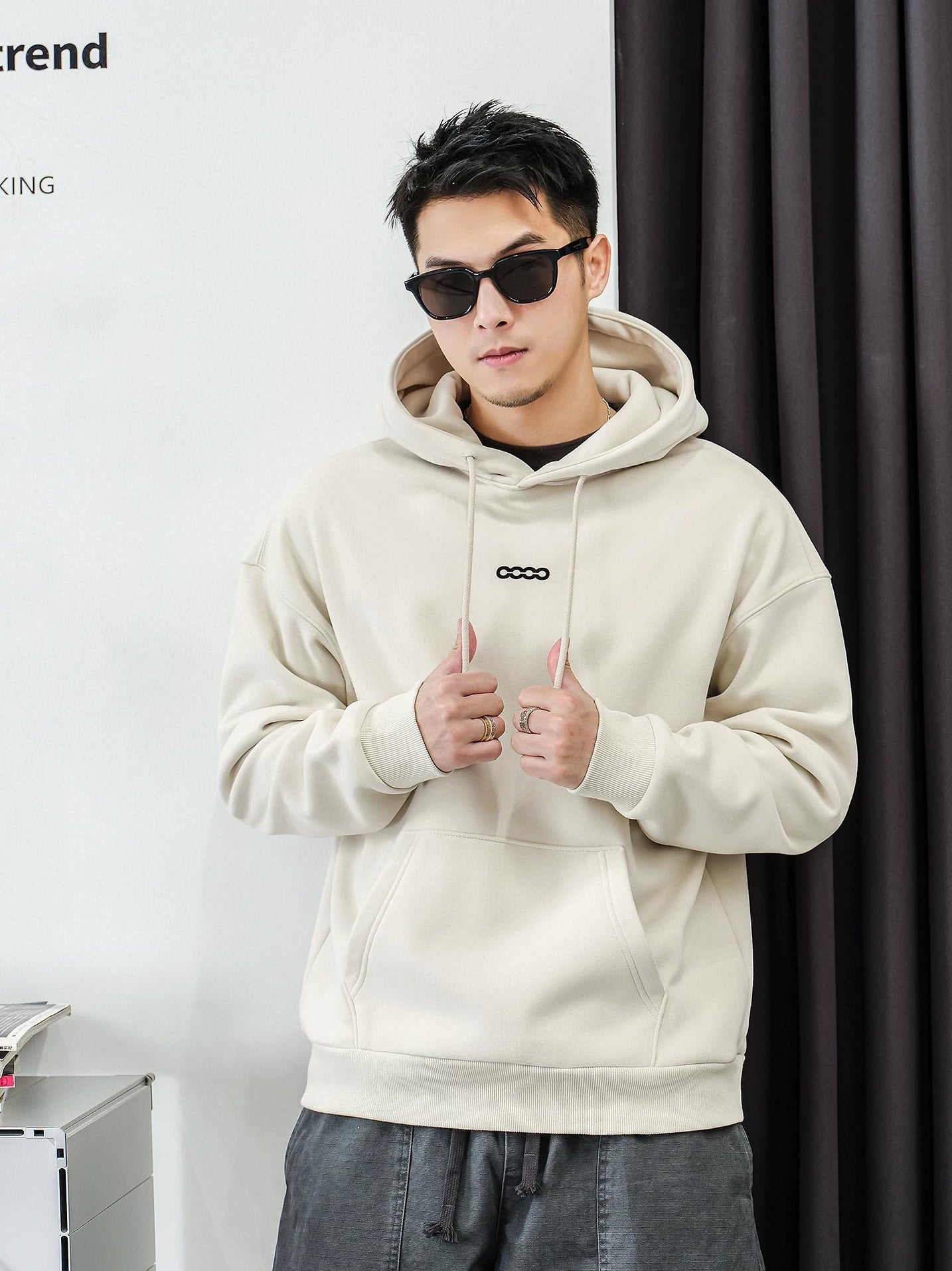 フーデッドフリースプルオーバージャケット