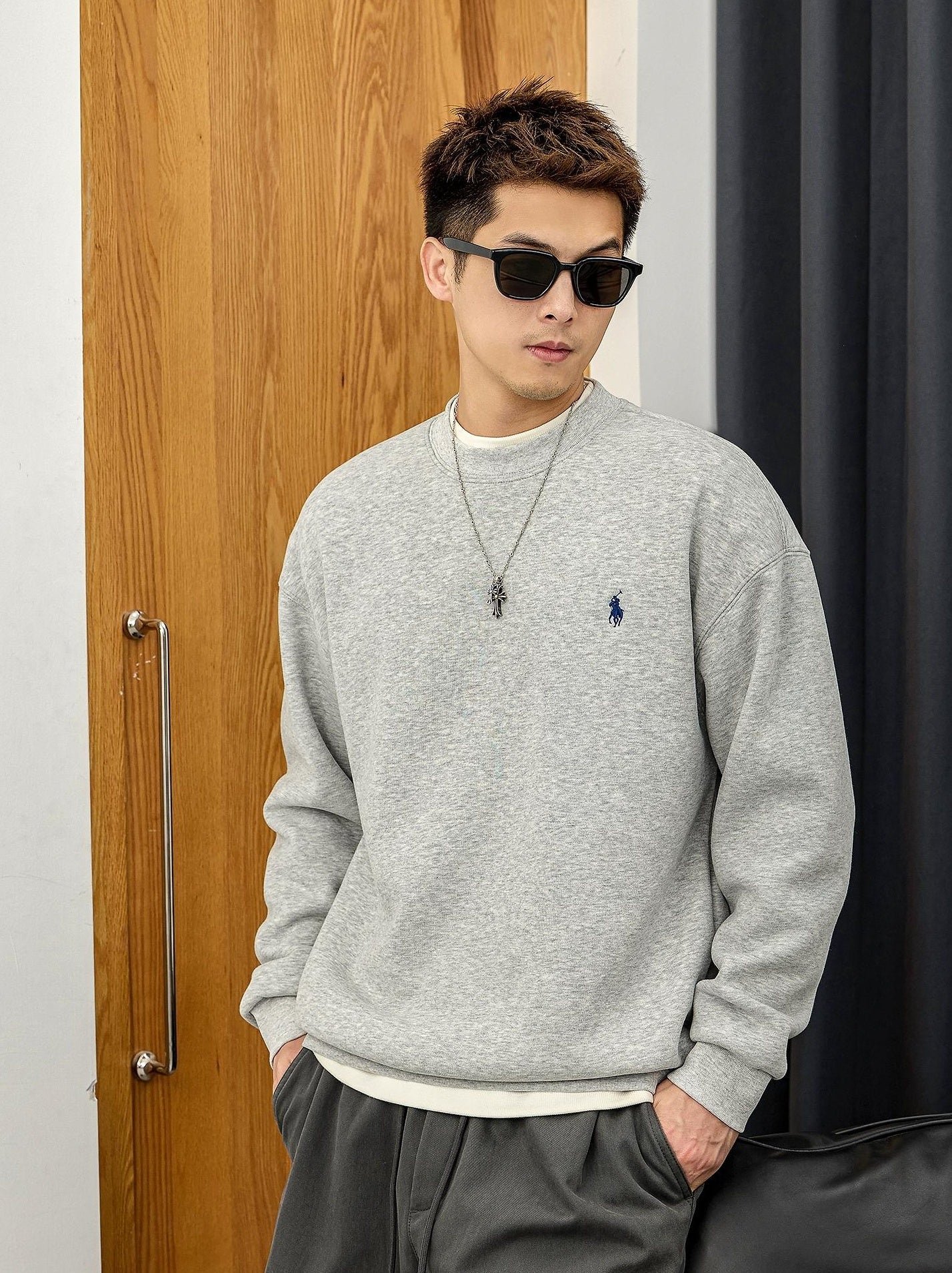 Retro Embroidered Pullover Sweater