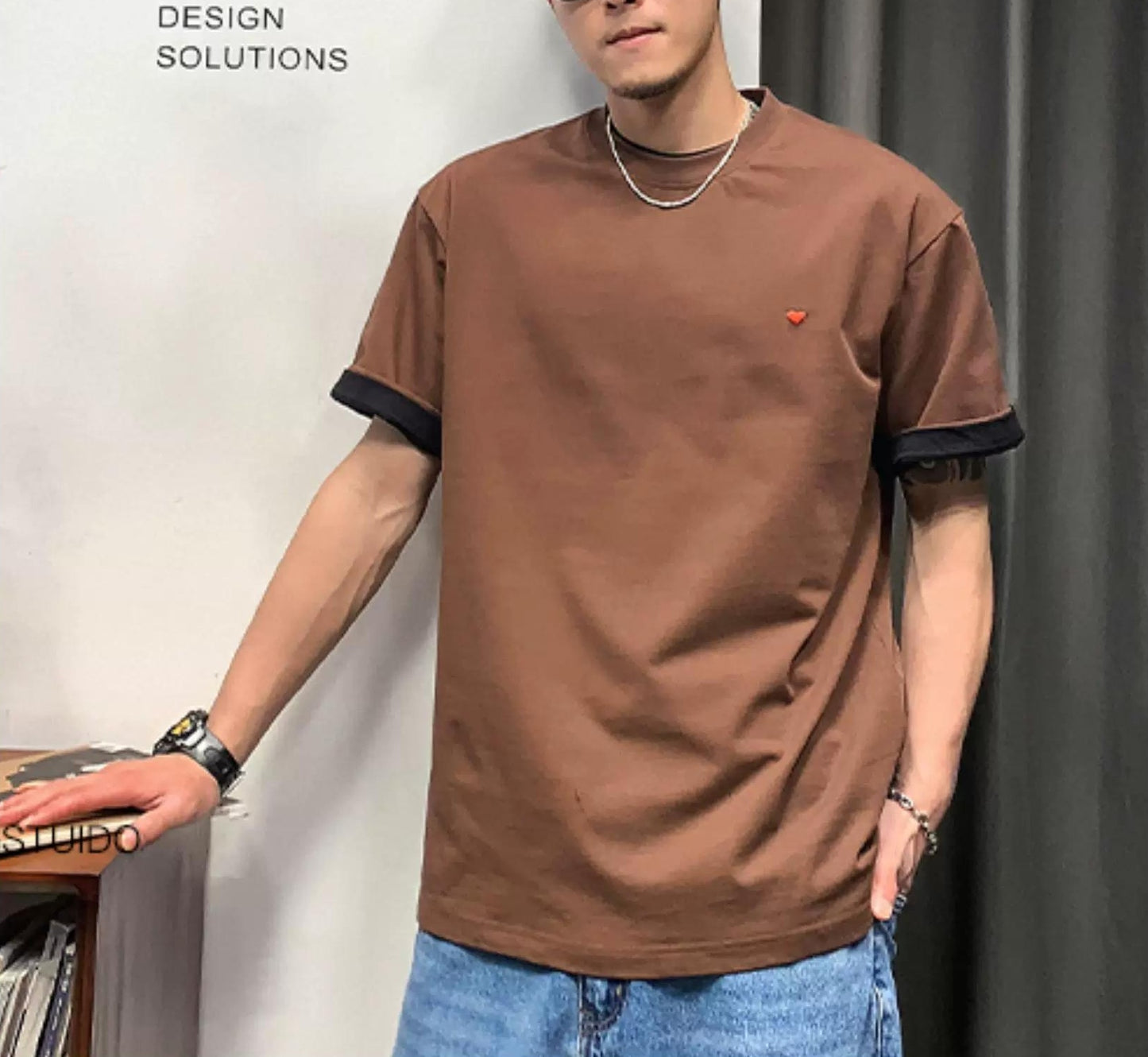 ソリッドカラー刺繍Ｔシャツ